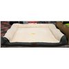 Image 1 : NEW UNPACKED PETSURE XL PET BED WITH RAISED SIDE