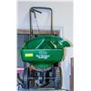 Image 1 : TURF BUILDER FERTILIZER SPREADER