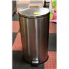 Image 1 : LARGE STAINLESS STEP GARBAGE CAN