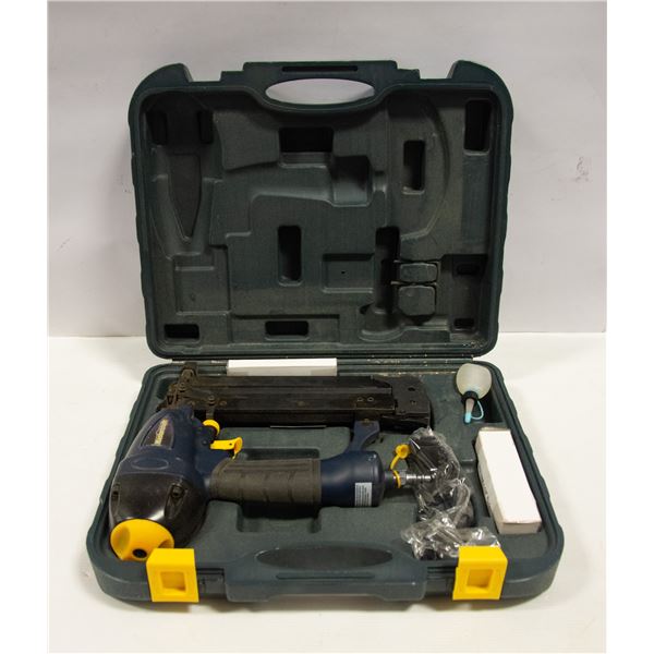 MASTERCRAFT AIR NAIL GUN KIT