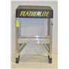 Image 1 : FEATHERLITE AUMINUM 2 STEP LADDER