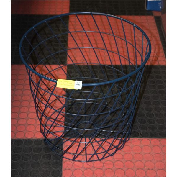 LARGE BLUE WIRE METAL BASKET