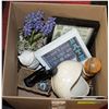 Image 1 : LARGE BOX OF ESTATE DECOR; ORNAMENTS/ WALL ART