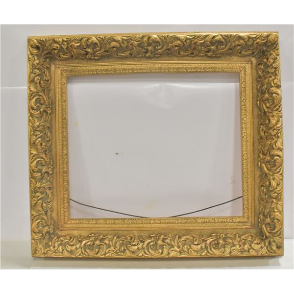 WOODEN PICTURE FRAME