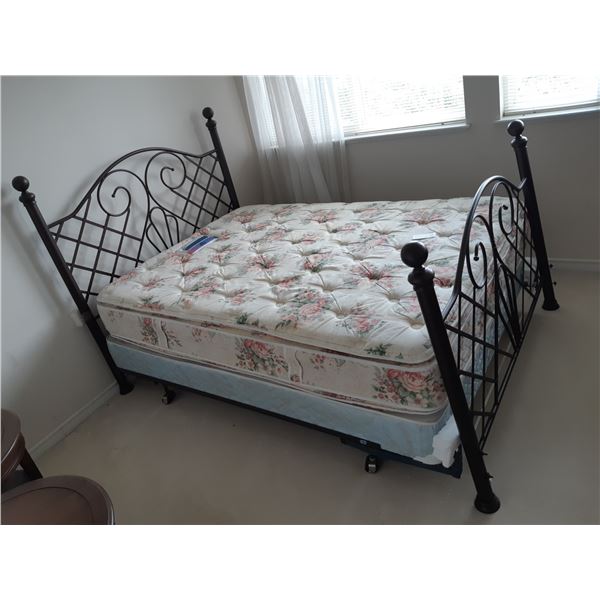 Bed frame and more Cat C