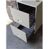 Image 9 : File Cabinets Cat A