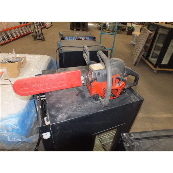 Jonsered CS 2137 Gas Powered Chainsaw jonsered-cs-2137-gas-powered-chainsaw