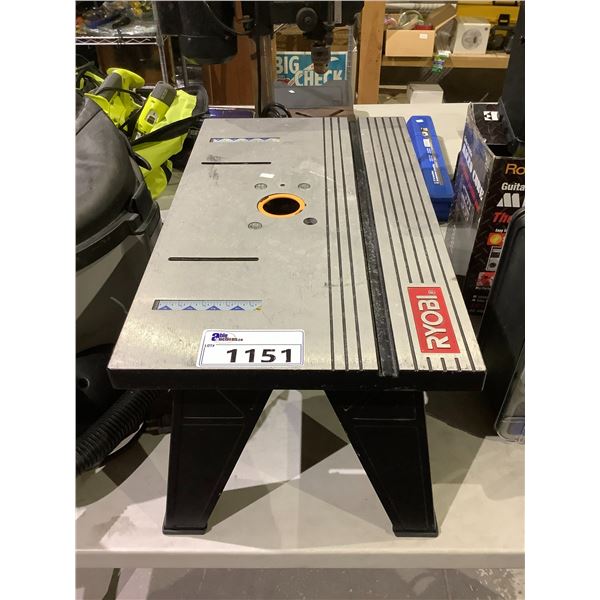 RYOBI R1801M1 ROUTER WITH RYOBI ROUTER TABLE