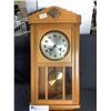 Image 2 : WALL CLOCK WITH KEY