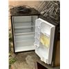 Image 2 : DANBY MINI FRIDGE