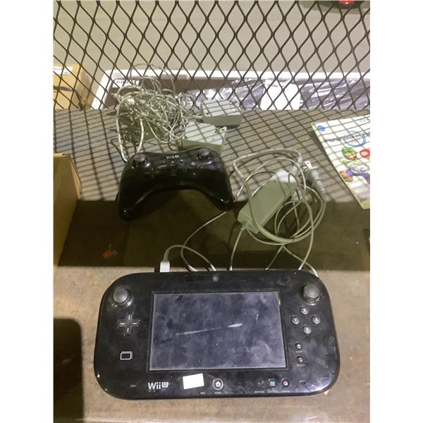 NINTENDO WII MOD WUP-101(02 )NINTENDO CONTROLLERS, ASSORTED GAMES
