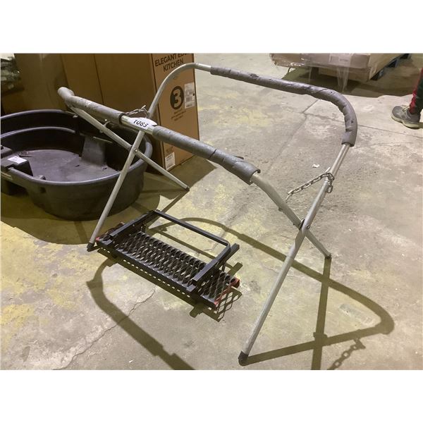 FOLDING STAND AND FOLDING METAL STEP PLATFORM