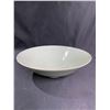 Image 2 : CREAMY WHITE GLAZED FLOWER BLOSSOM BOWL