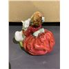 Image 2 : ROYAL DOULTON FIGURE "HOME AGAIN" HN 2167