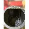 Image 2 : IOWA ROTOCAST PLASTICS INC MERCH III MODEL IRP-250 MOBILE ICE TUB WITH LID
