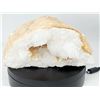Image 1 : WHITE QUARTZ GEODE
