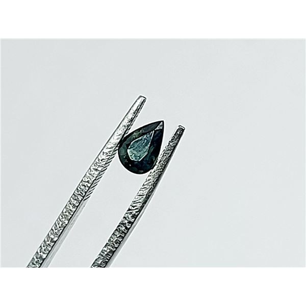 0.71 ct. UNTREATED GREEN SAPPHIRE