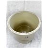 Image 2 : #3 Medalta Crock