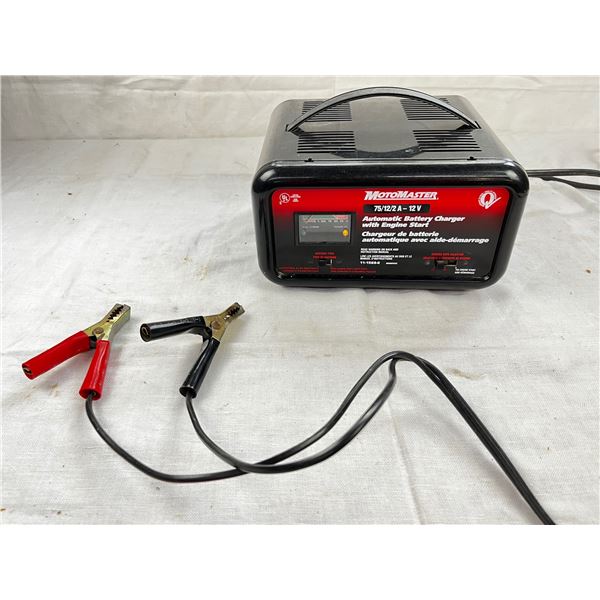 Motomaster Automatic Battery Charger