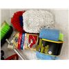 Image 2 : Car/Truck Care Lot