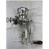 Image 3 : CORONA Grinder