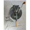 Image 2 : Vintage CamCo Hand Crank Manual Bread Dough Mizer 12qt