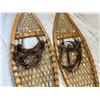 Image 3 : Vintage Wood Snowshoes