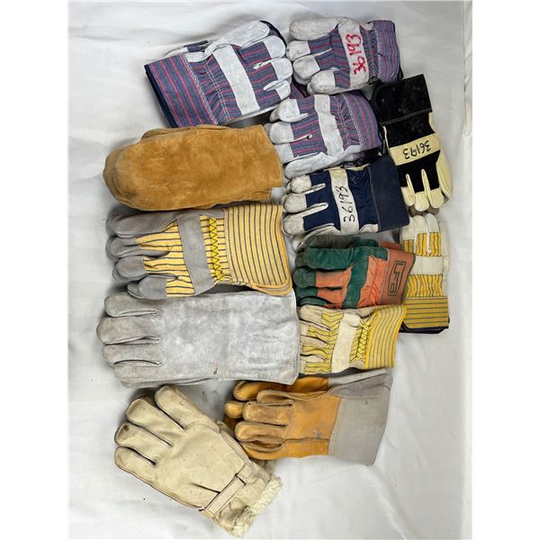 Assorted Gloves Lot