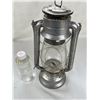 Image 2 : Meva Lantern No. 865