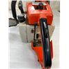 Image 6 : Chainsaws