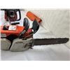Image 8 : Chainsaws