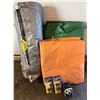 Image 1 : Tarp Lot