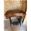 Image 1 : Reliance Sewing Machine