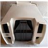 Image 4 : Rubbermaid Garbage Bin
