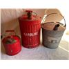 Image 1 : Vintage Gas Cans