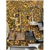 Image 3 : Shovels Lot