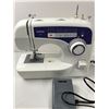 Image 2 : Brother XL-2600 Sewing Machine
