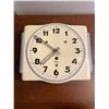 Image 2 : Clocks Lot with Keys