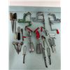 Image 1 : Vintage Kitchen Items