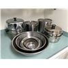 Image 1 : Pots & Bowls Lot