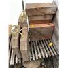 Image 2 : Wood Levelling Blocks
