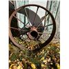 Image 1 : Decorative Wagon Wheel