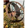 Image 2 : Decorative Wagon Wheel