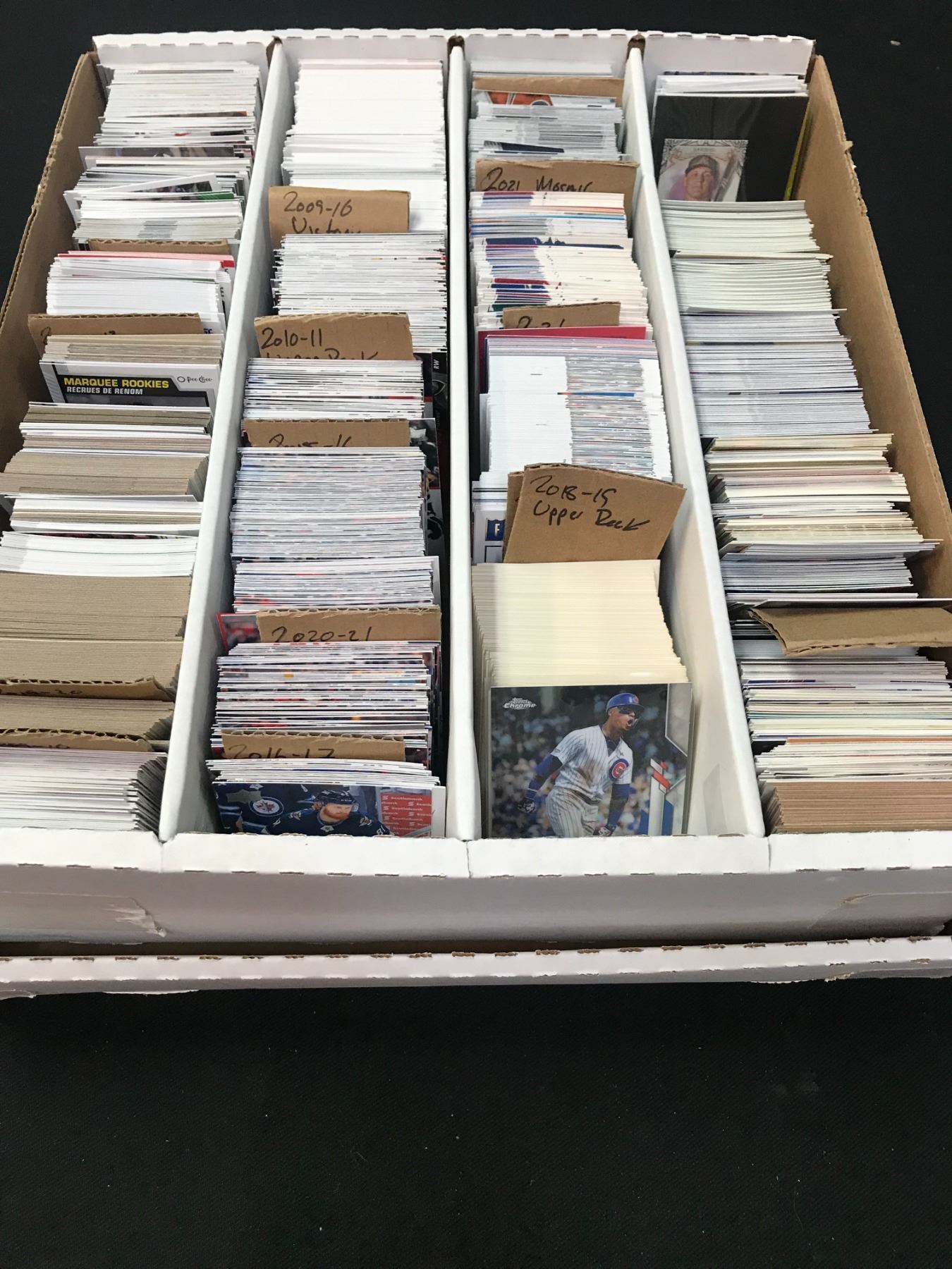 3000 Count Box 3000 COUNT BOX OF VARIOUS SPORTS CARDS (ROOKIE AND INSERTS INCLUDED)