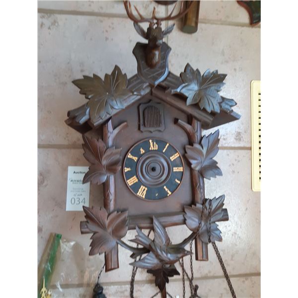 Antique Cuckcoo Clock Cat A