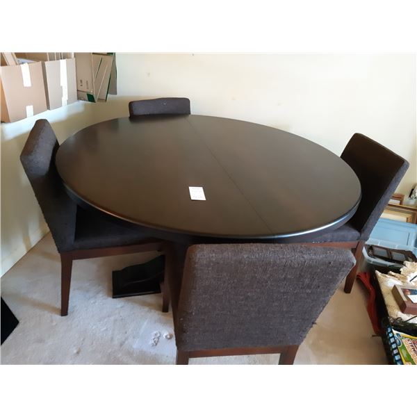 Dining Table & Chairs