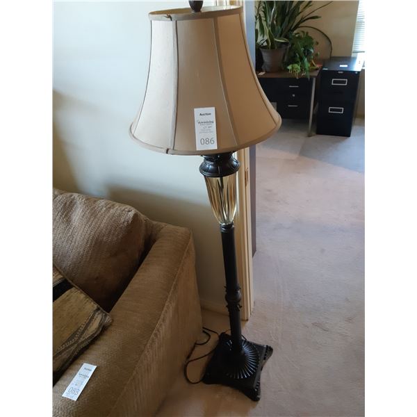 Floor lamp Cat B