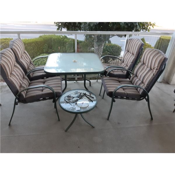 Patio Table Set Cat C