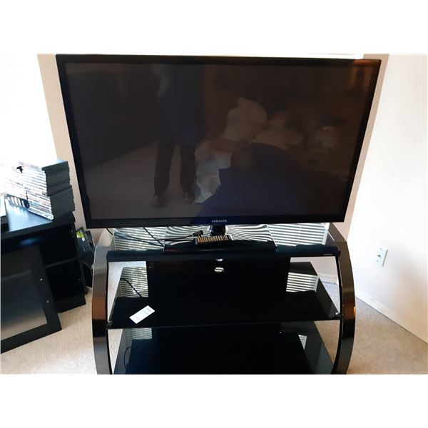 51" Samsung TV & Stand Cat C