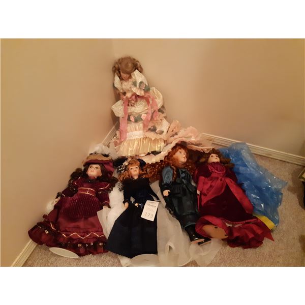 Porcelain Dolls Cat B